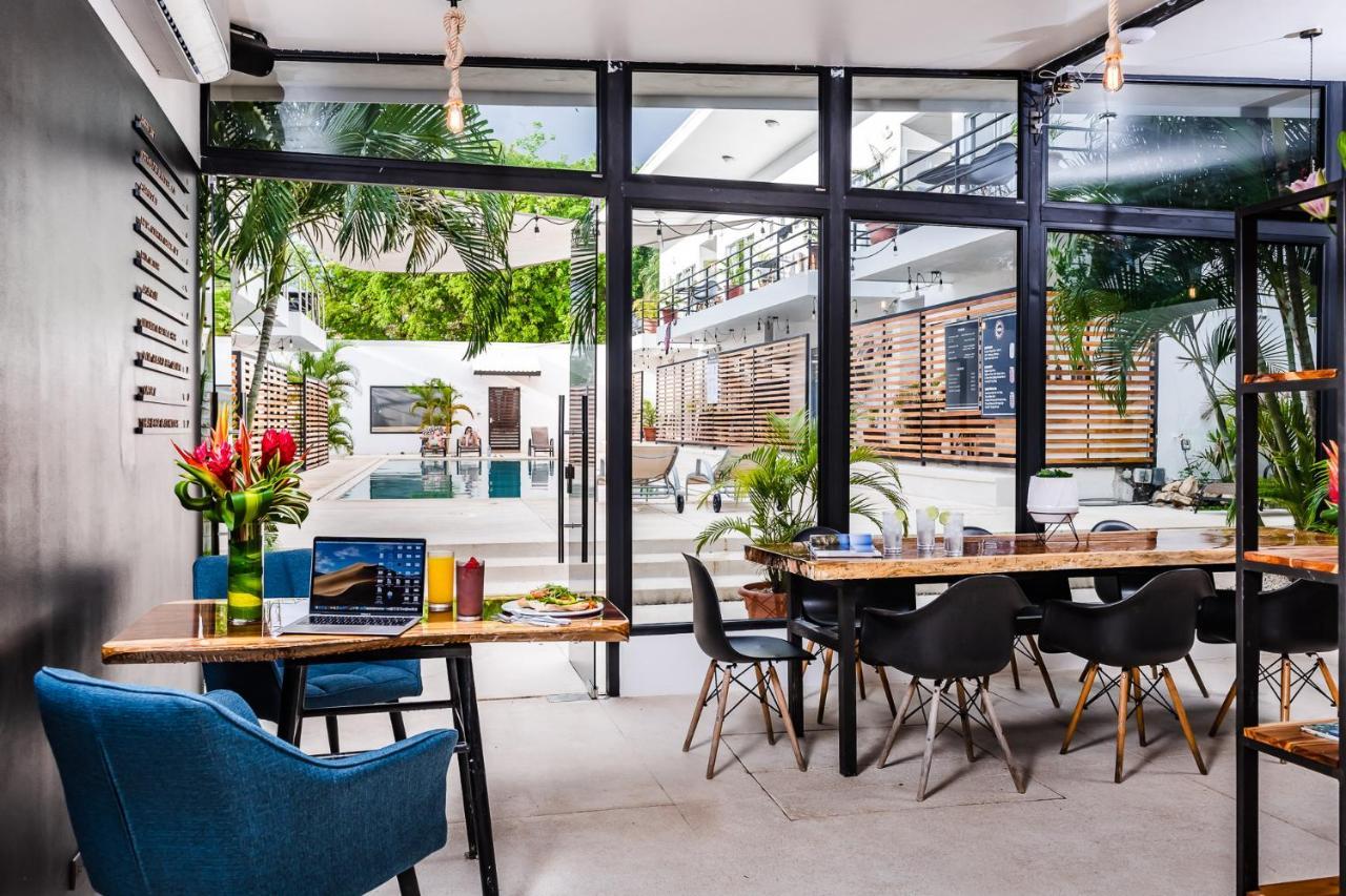 In The Shade Hotel - Coworking - 300Mbit - Adults Only تاماريندو المظهر الخارجي الصورة