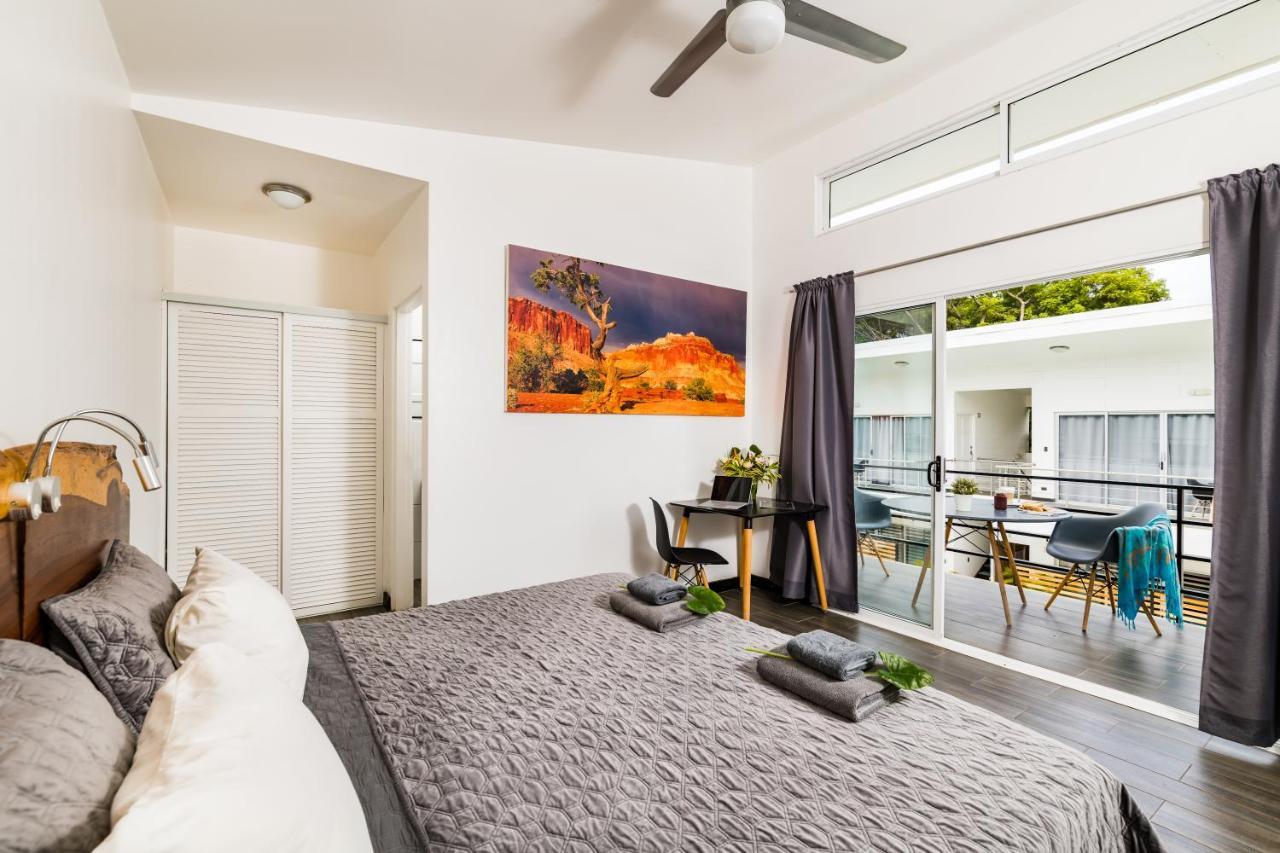 In The Shade Hotel - Coworking - 300Mbit - Adults Only تاماريندو المظهر الخارجي الصورة